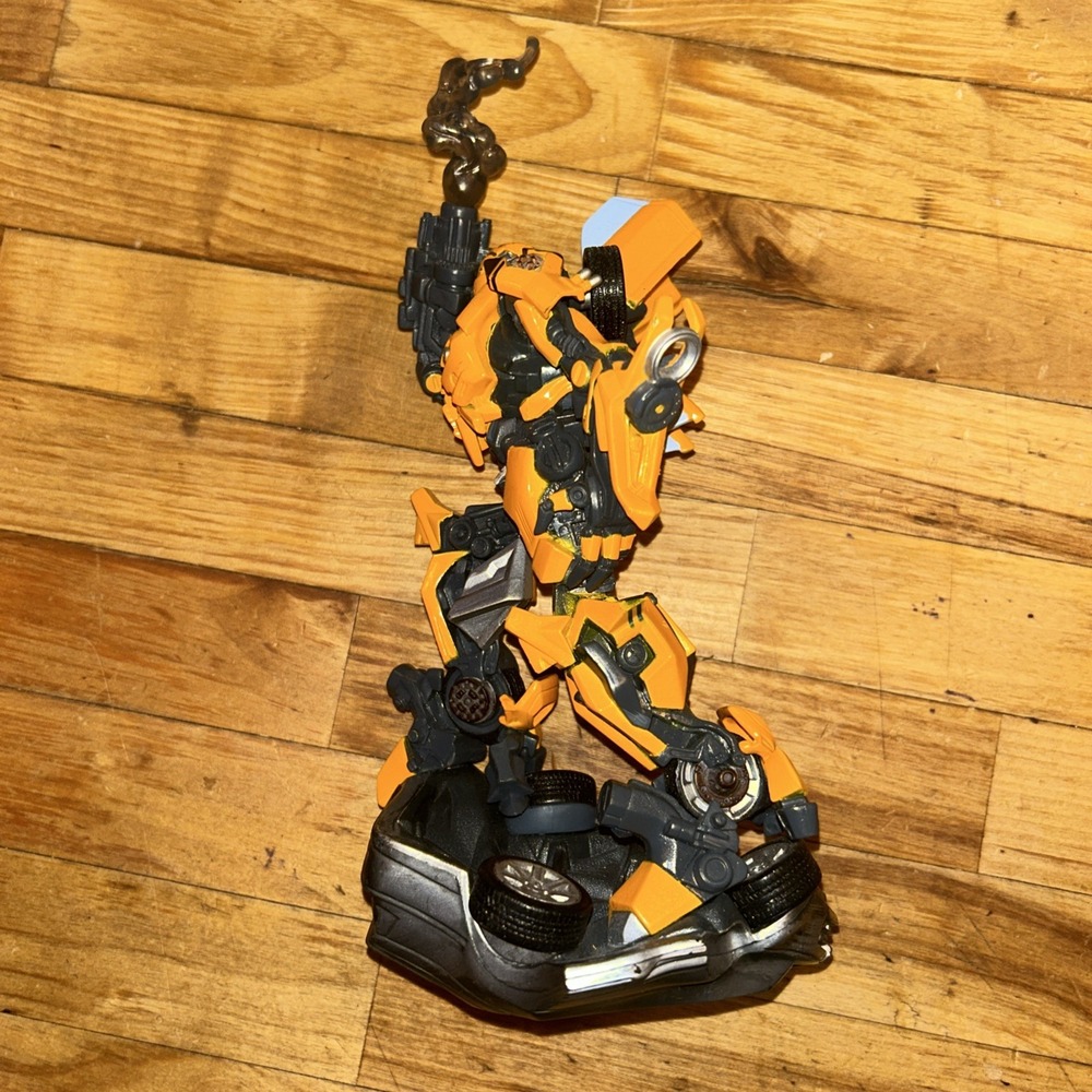 Transformers BUMBLEBEE Unleashed Movie Version Statue Figure (2006) D4